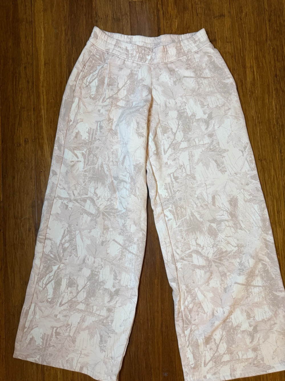 Hollister Light Pink Printed Sweatpants